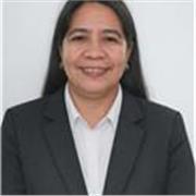 English tutor who helps children speak English fluently.