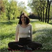 Lezioni a domicilio di yoga vinyasa accessibile e adatto a tutti i corpi 🌸 per persone principianti e intermedie! EN & IT