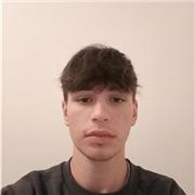 Studente che ha da poco concluso la maturità si presta a dare lezioni private inerenti a Lettere, Storia e Filosofia