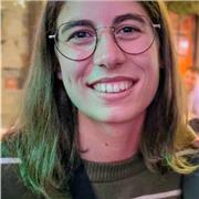 Soy ingeniera agroalimentaria y siempre me ha gustado enseñar materias que me apasionan a jovenes