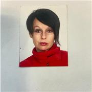 Laureata in Scienze e Tecnologie agrarie, da 10 anni impartisce lezioni di ogni materia, a studenti di ogni età