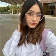 Estudiante de ingenieria bioquimica imparte clases online sobre quimica basica y quimica organica