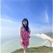 I have a native level of English expertise and I can help students in improving their reading, writing and communication skills