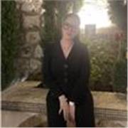 Diplomata nel liceo classico e laureanda in lettere moderne , impartisco studi di latino , italiano, geografia ,storia…