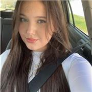 Rechnungswesen und BWL Tutorin, die allen Stufen bis hin zur Matura Nachhilfe gibt