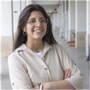 Ho esperienza nelle lezioni con ragazzi delle scuole medie e superiori con le materie Inglese (B2), Matematica e Fisica! 