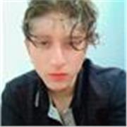 soy entrenador fisico personal, tambien se yoga pilates, y acroyoga