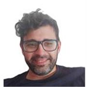 Ingeniero con gran experiencia y dominio de las matemáticas