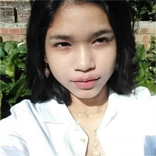 Api Shahreen Chemistry Tutor For Year 7 And 6 To Gcse Level. Shahreen (Saba) Nur