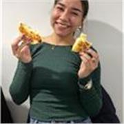 Trabajadora social con experiencia en el manejo de niños, niñas y adolescentes. 