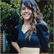 Hola, me llamo Laura. Como profesional en psicología, poseo una sólida formación académica y una profunda pasión por el aprendizaje y la enseñanza. Considero fundamental tener dedicación constante al desarrollo integral en los y las estudiantes. Me encuen