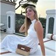 ciao sono Sofia ed offro lezioni di inglese e aiuto compiti