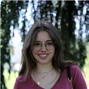 Studentessa di biologia offre lezioni private in inglese e materie scientifiche