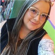 Licenciada en pedagogía infantil con experiencia en clases de ingles y acompañamiento en deberes escolares