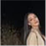 Profe dedicada a ofrecer clases adaptadas que favorezcan su aprendizaje y bienestar desde el primer día.