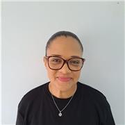 Experienced Business English & Communication Coach
Native English Teacher | 15+ Years Experience