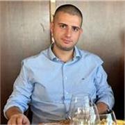 Estudiante de Ingeniería Agroalimentaria y del Medio Rural que da clases económicas de apoyo escolar