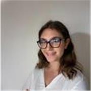 Studentessa di Economia, diplomata presso il liceo scientifico di Cremona si offre per ripetizioni di matematica