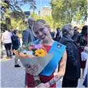 Spanisch-Tutor und Englisch-Tutor, die als Muttersprachlerin jedem gerne helfen würde die Sprache etwas besser zu verstehen!