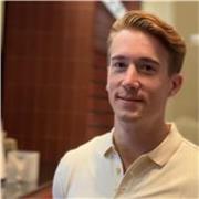 Native English tutor, 18 years in relocation. Business and workplace English for adults moving abroad.