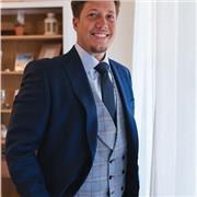 Laureato in Scienze della Formazione Primaria specializzato in Scienze e matematica: Madrelingua Spagnola