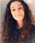 Ragazza universitaria offre ripetizioni e aiuto compiti a studenti delle elementari e delle scuole medie
