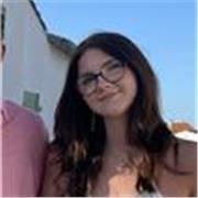 Professeure particulière en français, anglais et aide à l’étude (sauf maths/sciences) pour élèves du primaire et collège
