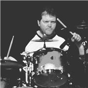 Professional drummer with nearly 30 years playing and teaching experience. I can teach from complete beginner to diploma level 