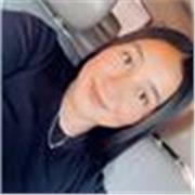 Soy una joven latina que busca oportunidades en este país, con la carrera de psicología terminada en Guatemala 