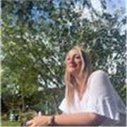 Profesora de Español Comunicación, Redacción y Expresión Oral