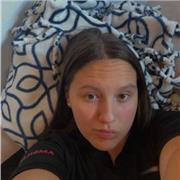 Soy una chica trabajadora dispuesta a enseñar a los niños de cualquier nivel de primaria