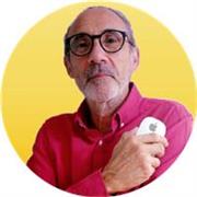 Profesor titulado con más de 30 años de experiencia.