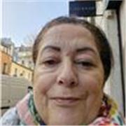 Professeure des écoles pour enseigner les matières générales de la primaire au collège 