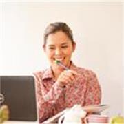 Cursos de español para extranjeros de conversación, intensivos para principiantes, preparación al Examen DELE, español profesional