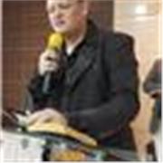 Sou professor de Informática para escritório com mais de 4 anos de experiência e com mais de 400 alunos formados e trabalhando