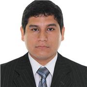 Profesor de Programación imparte clases sobre fundamentos y Desarrollo Web