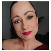Doctora en Historia y profesora universitaria imparte clases de Geografía, Historia, Arte y Valenciano para ESO y Bachillerato