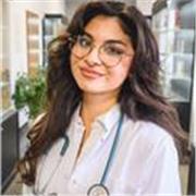 Mathe, Chemie, Bio & Französisch Nachhilfe (Medizinstudentin, 10. Semester) – online