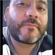 Dicto clases a niños y adultos