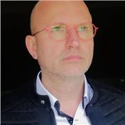 Coach professionnel certifié en ligne avec 30 ans d'expérience dans la formation