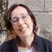 Insegnante residente a Pozzuoli Napoli con esperienza ventennale offre lezioni per aiuto compiti di scuole elementari e medie.
