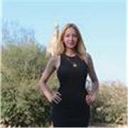 Profesora certificada en artes visuales. Con más de 10 años en desarrollo y con experiencia impartiendo clase a todas las edades. 