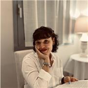 Studentessa laureanda in giurisprudenza (febbraio o marzo 2024) offre lezioni di diritto e aiuto compiti a studenti delle superiori