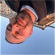 Are you looking for an unconventional English teacher ? Don’t be afraid to try :) 