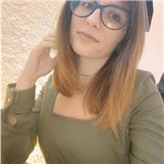 Sono una dottoressa in giurisprudenza, in cerca di occupazione e mi piacerebbe impartire lezioni di latino e greco nel frattempo, avendo amato al liceo queste discipline