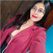 Profesora de Ciencias Sociales que imparte clase a todas las edades