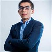 Profesor de Inglés que imparte clases a niños, jóvenes y adultos. Trabajé como intérprete en el sector privado de Inglés a español