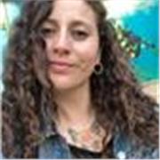 Periodista chilena con nivel avanzado en portugués. Estudié un semestre en Univali y trabajé durante dos temporadas en Balneario Camboriú