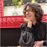 Lavoro da sei anni come tutor dell’apprendimento con bambini e ragazzi delle elementari e medie. 