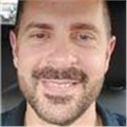 Ciao. Sono un insegnante qualificato e con esperienza pluriennale di insegnamento di inglese. Il mio inglese e' a livello nativo.